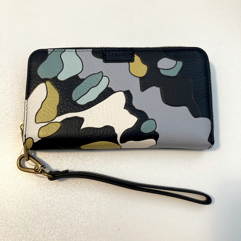 Fossil Emma Bifold RFID Wallet - New never used